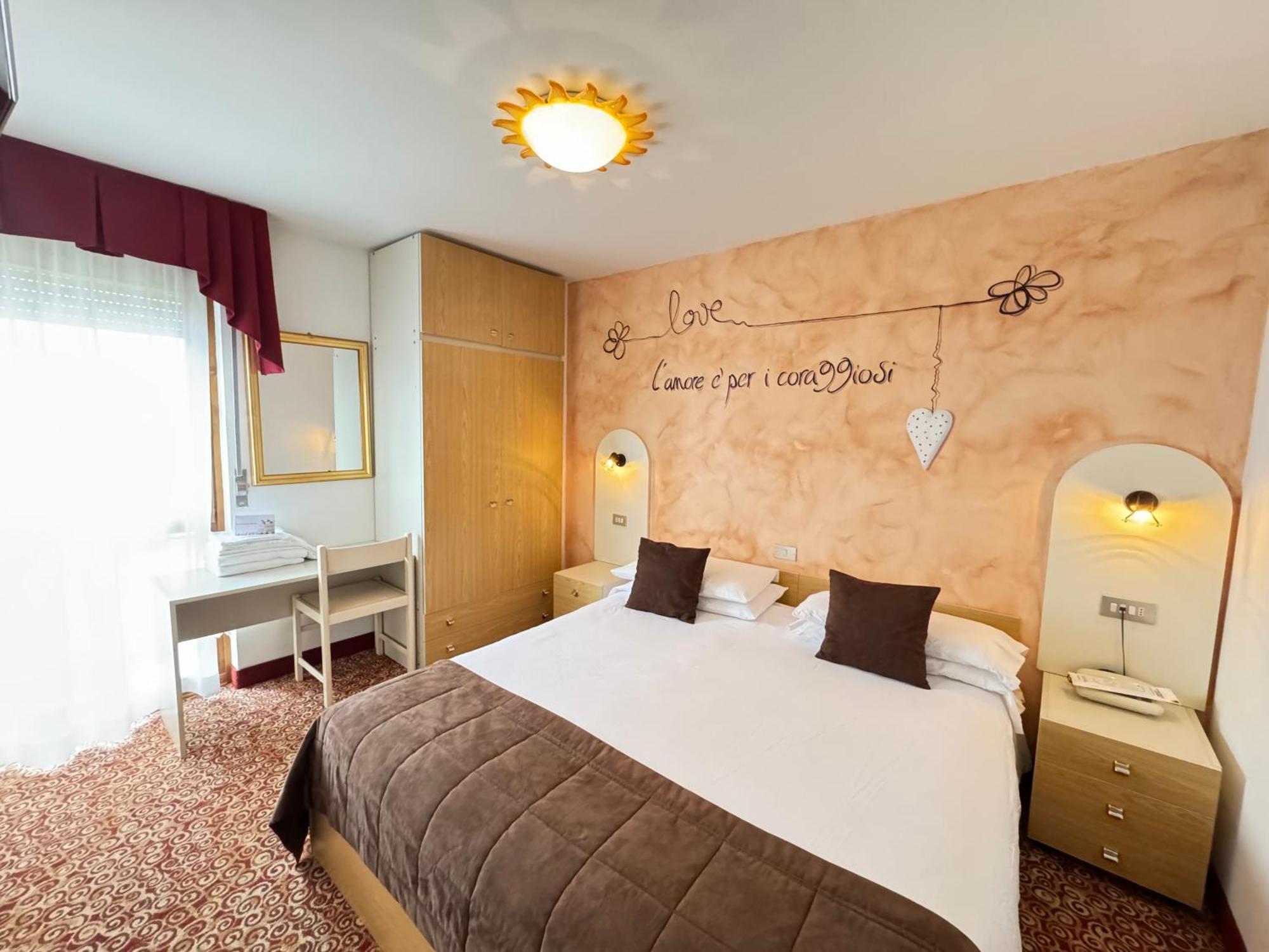 Europa Hotel 3*