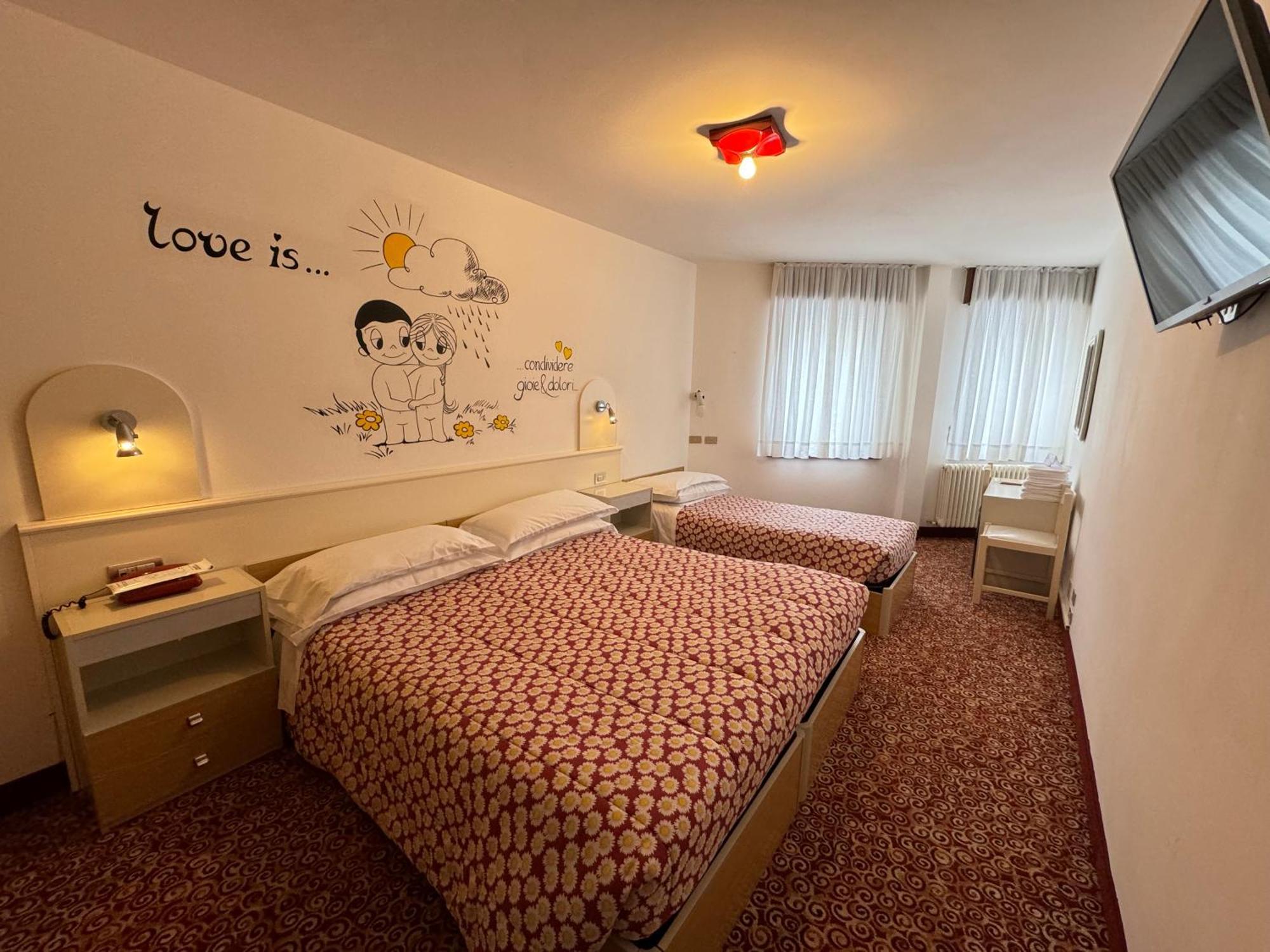 Europa Hotel 3*